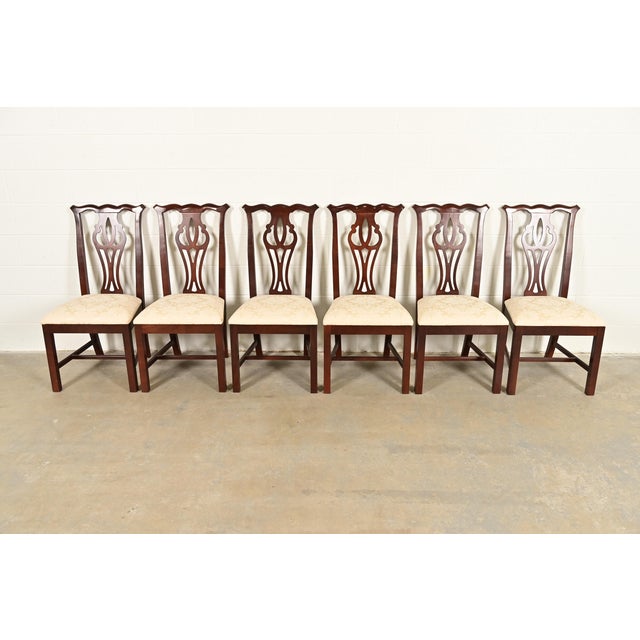 English Thomasville Georgian Carved Mahogany Dining Chairs, Set of Six For Sale - Image 3 of 12