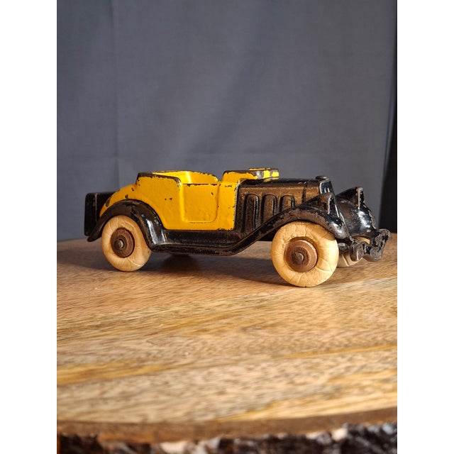 Rare 6" Deluxe Size Hubley Take-a-Part Roadster Yellow & Black Cast Iron 1933 For Sale - Image 4 of 18