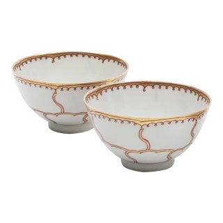 Antique 18th Century Chinese Export Porcelain Tea Cups or Bowls - A Pair For Sale