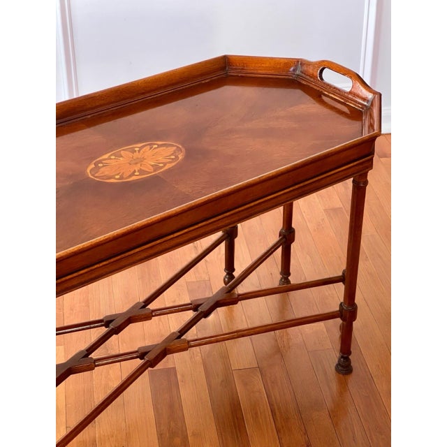 Wood Late 20th Century George III Style Mahogany Fixed Tray Top Cocktail Table With Inlay by Drexel For Sale - Image 7 of 12