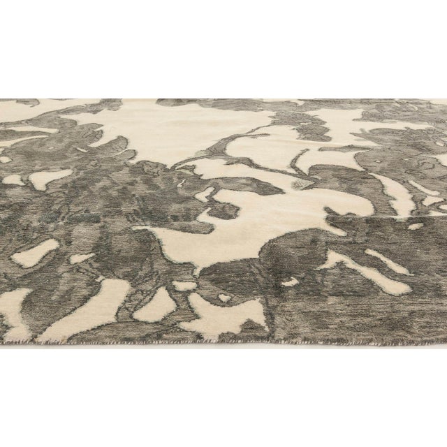 he beauty of contemporary carpets lies in the unconventional approach of their designers. This modern rug sizes draws the...