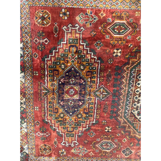 Antique wool rug with geometric patterns on a red background Used condition, see photos Dimensions: 180 x 98 cm 20th century