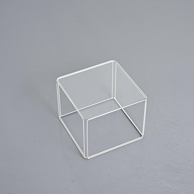Table from the Isocèle series designed by French designer Max Sauze, circa 1970. In a Space Age style, the cubic structure...