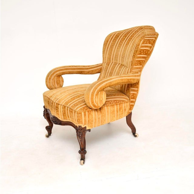 Antique Victorian Carved Walnut Chair, 1860s For Sale - Image 3 of 11
