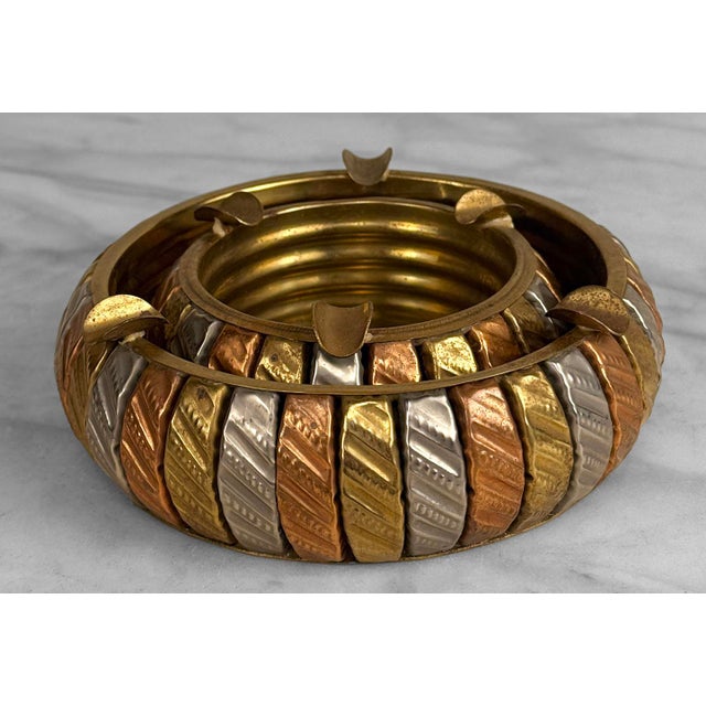 Late 20th Century Vintage Traditional Moorish Brass & Copper Nesting Ashtray - A Pair For Sale - Image 5 of 9