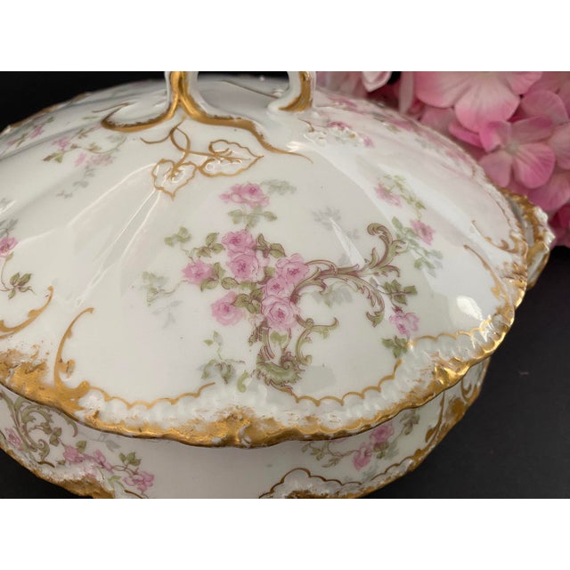 Late 19th C. Theo Haviland Schleiger 144f, Round Covered Vegetable Bowl, Pink Roses, DBL Gold For Sale - Image 13 of 17