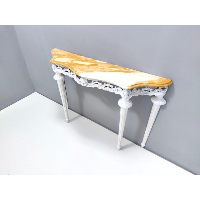 Vintage White Lacquered Beech Console with Yellow Marble Top For Sale - Image 4 of 12