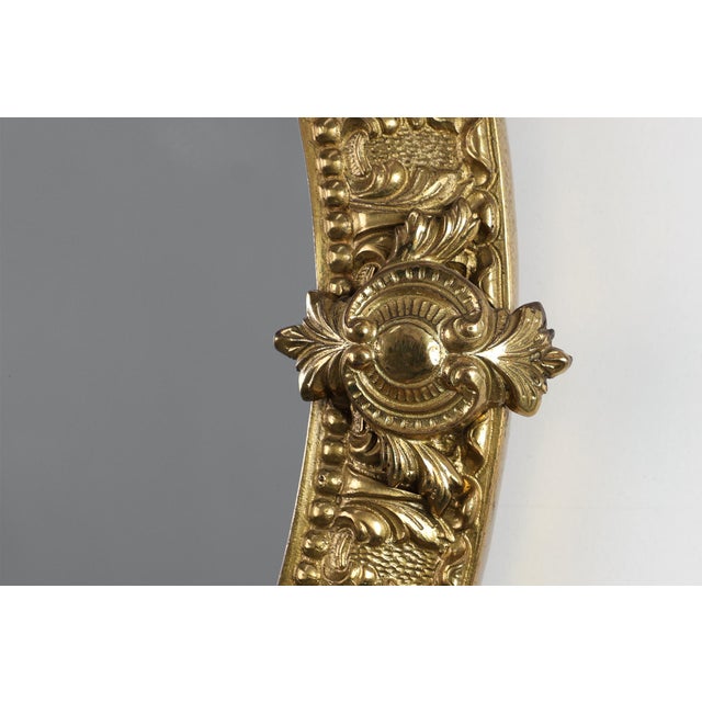 Gold 20th Century Neo‑Classical French Round Mirror in Copper Finish, 1970s For Sale - Image 8 of 11