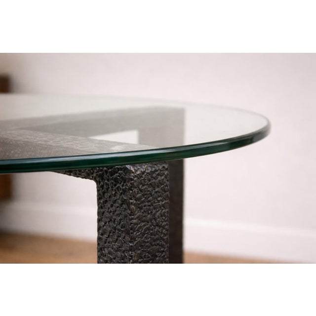 Mid-Century Modern 1960s Sculptural Mid-Century Modern Glass Side Table With Graphite Metal Base and Terrazzo Shelf For Sale - Image 3 of 7