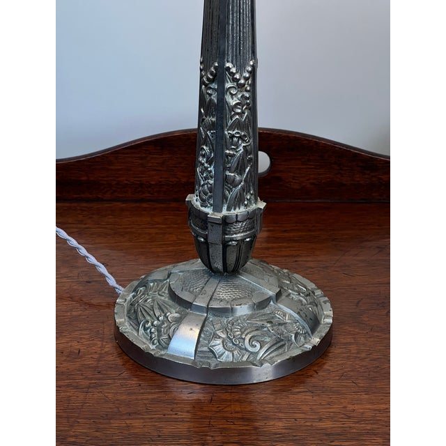 Vintage French Art Deco Frosted Glass Table Lamp by Muller Frères Lunéville C. 1920 For Sale - Image 10 of 13