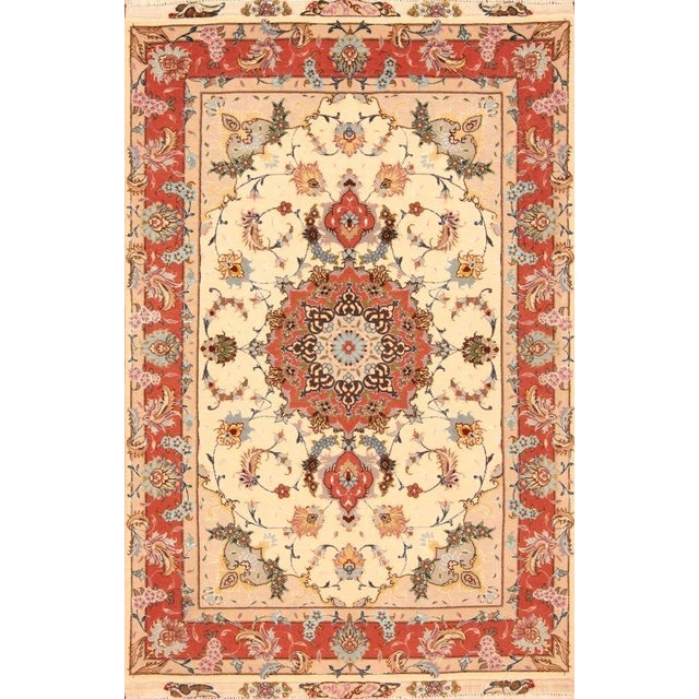 Middle Eastern Rug in Wool For Sale
