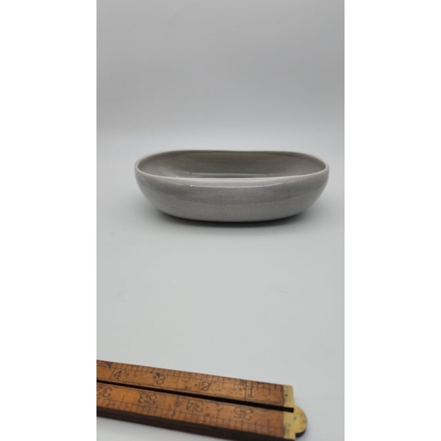Mid 20th Century American Modern Oval Bowl by Russell Wright for Steubenville Pottery For Sale In Philadelphia - Image 6 of 9