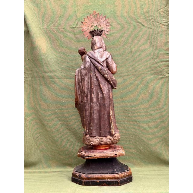 Virgin of La Antigua with Child in Polychrome Wood For Sale - Image 11 of 14