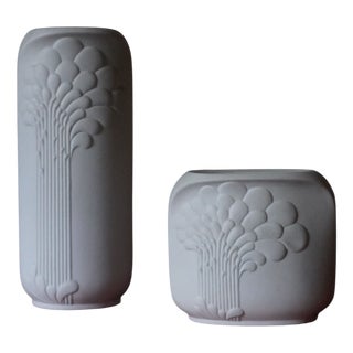 Vintage German Vases in Biscuit Porcelain from AK Kaiser, 1960s, Set of 2 For Sale