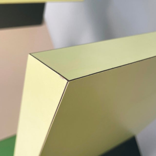 Italian Modern Laminate Carlton Bookcase by Ettore Sottsass for Memphis, 1981 For Sale - Image 9 of 18