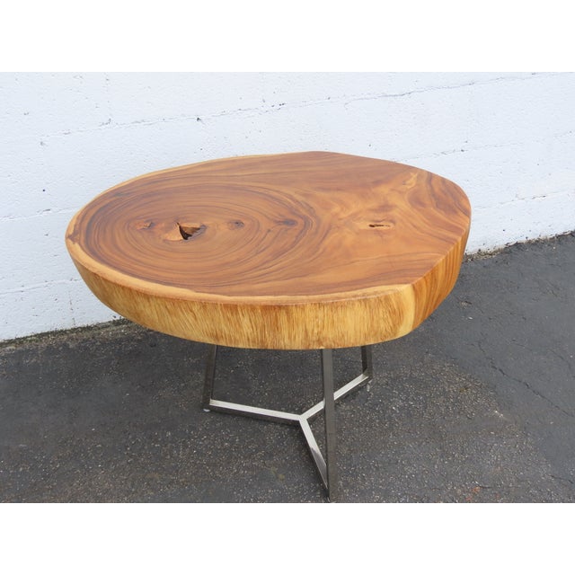 Late 20th Century Rustic Natural Live Edge Wood Tree Slice Side Small End Coffee Table 6890 For Sale - Image 5 of 17