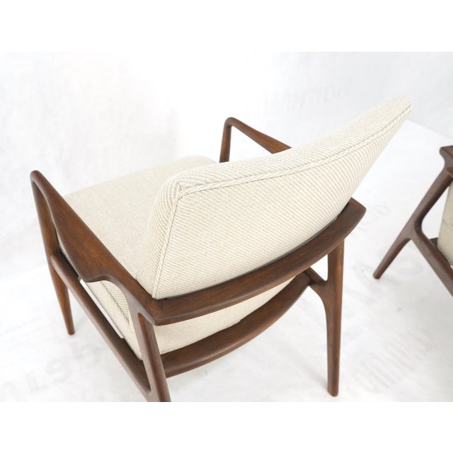 New Oatmeal Linen Blend Tweed Upholstery Oiled Walnut Side Arm Chairs Jens Risom Style MINT!