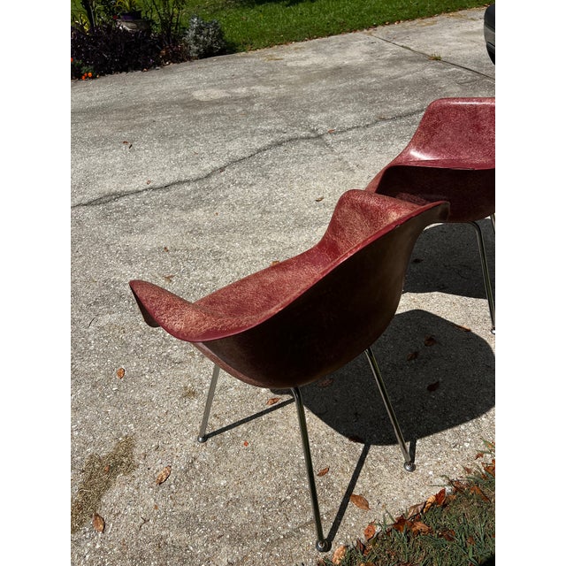 Pair of MCM Eames Style Maroon Fiberglass Chairs For Sale - Image 4 of 9
