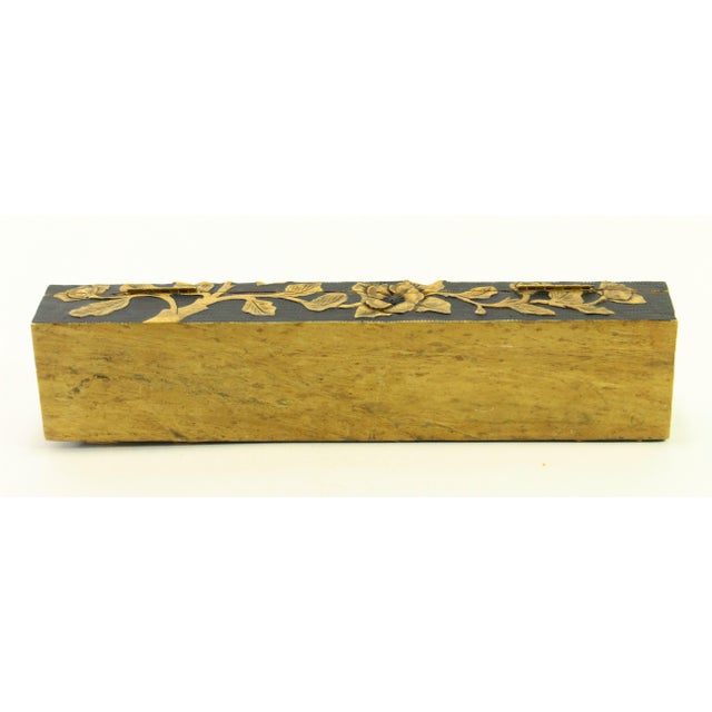 Black Early 20th Century Chinese Yellow Shoushan Stone Brush / Glove Long Box With Cameo Cut Flowers For Sale - Image 8 of 12