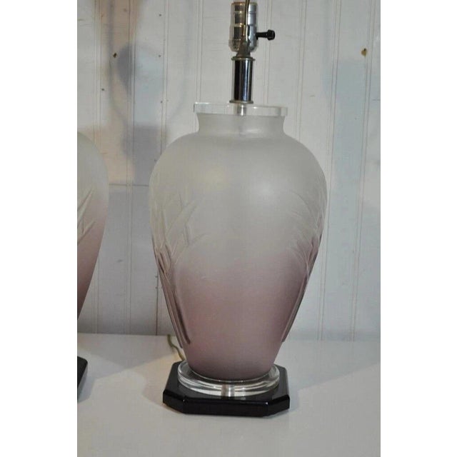 Vintage Mid Century Modern Frosted Purple Glass & Lucite Table Lamps - A Pair For Sale In Philadelphia - Image 6 of 10