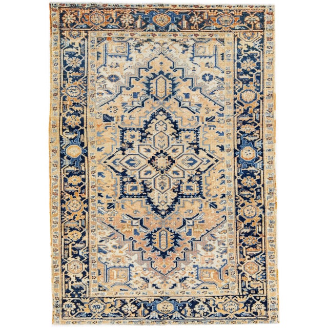 Textile 1930s Peach Handmade Vintage Heriz Wool Rug With Medallion Motif For Sale - Image 7 of 7