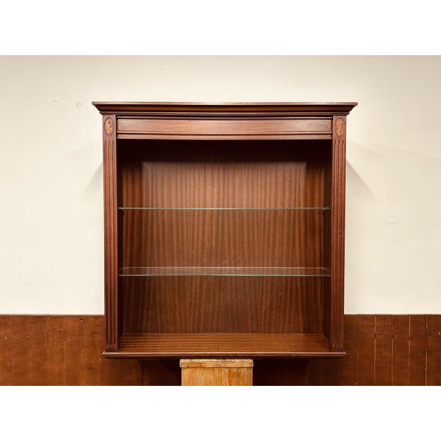 English Chesterfield Mahogany Bar with Bar Stools, Set of 5 For Sale - Image 15 of 18