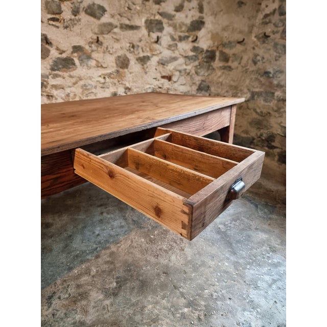 Antique French Farmhouse Dining Table in Oak and Pine with 3 Drawers, 19th Century For Sale - Image 13 of 18