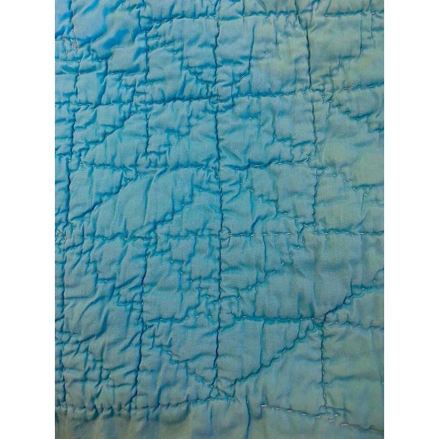 Vintage Mid-Western Eight Point Star Pattern Multi Colored Quilt For Sale In Los Angeles - Image 6 of 6