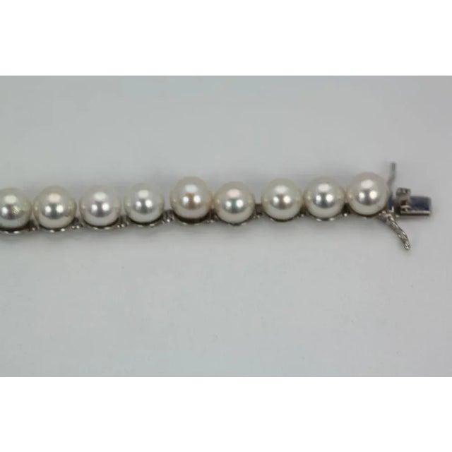 Metal Akoya Pearl Bracelet With Diamonds For Sale - Image 7 of 9