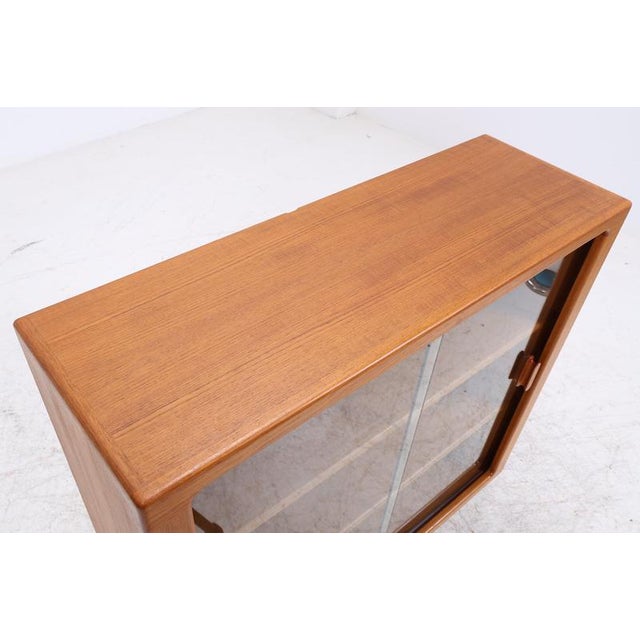 Vintage Danish Display Cabinet from CFC Silkeborg, 1960s For Sale - Image 6 of 14