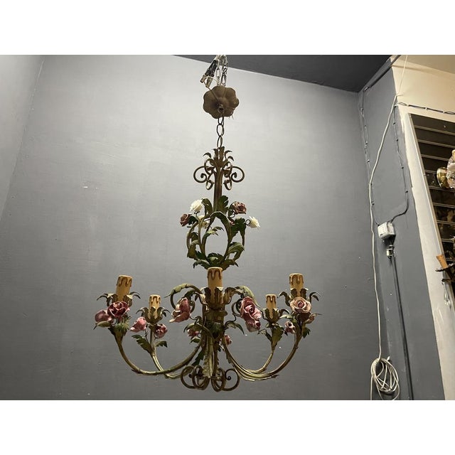 Florentine Tole Ceramic Flower Chandelier Tole metal pastel colored frame with ceramic roses Height without chain 64 cm...