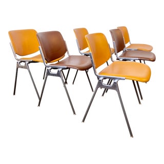 Set of 6 Castelli Italy Dsc 106 Stacking Chairs by Giancarlo Piretti For Sale