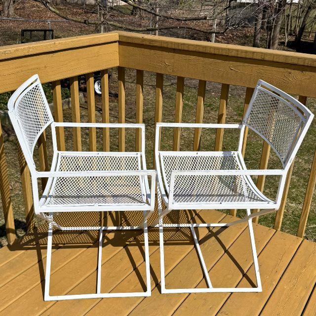 Salterini Mid 20th Century, White Metal Director Chairs, Styled After Salterini, Pair (2) For Sale - Image 4 of 18