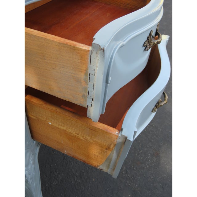 French Shabby Chic Serpentine Painted Gray Nightstand Side End Table 6635 For Sale - Image 14 of 15