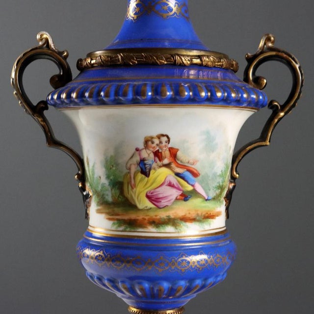 Antique Bronze Oil Lamp from Kosmos Brenner, Europe, 19th Century For Sale - Image 3 of 9