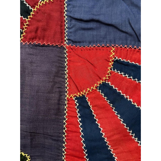 Antique Americana Quilt with Fan Motifs For Sale - Image 10 of 13