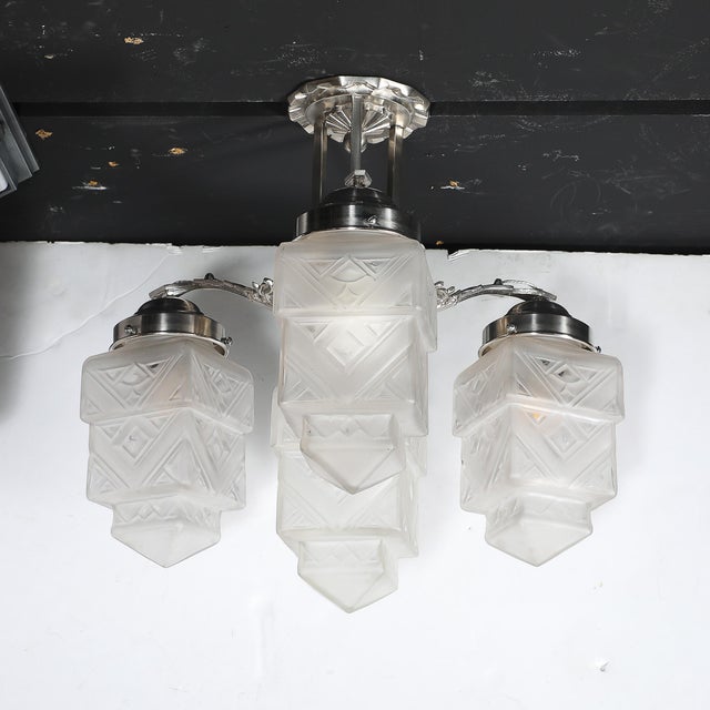 Art Deco Skyscraper-Style Nickeled Bronze & Frosted Glass 4-Arm Chandelier For Sale - Image 10 of 13