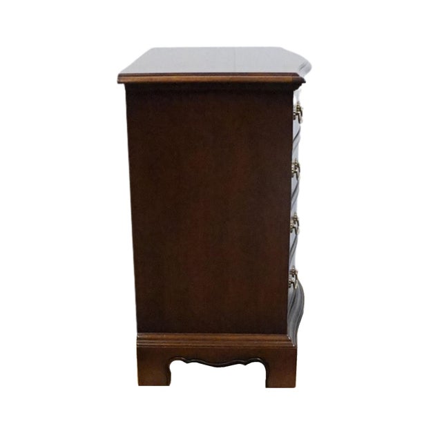 Drexel Heritage Heirlooms Collection Traditional Style Banded Mahogany 28" Chairside Chest / Nightstand 070-620-6 For Sale - Image 10 of 15