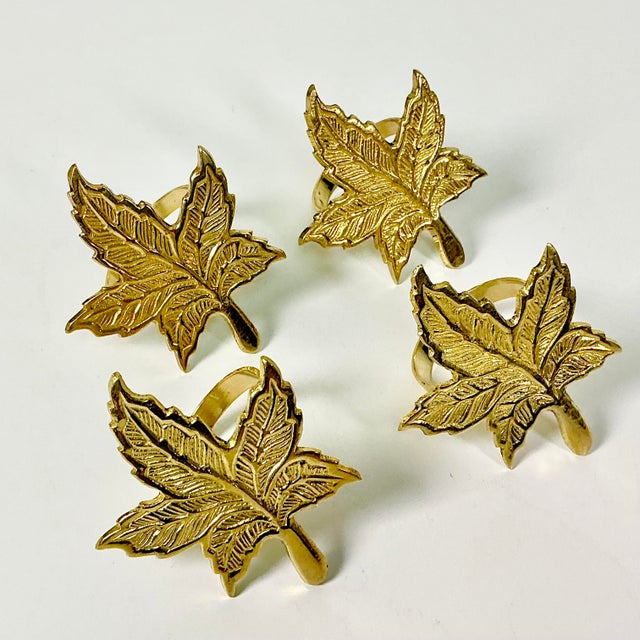 1980s 1980s Vintage Boho Chic Adirondack Arts & Crafts Rustic Brass Maple Leaf Napkin Rings - Set of 4 For Sale - Image 5 of 16