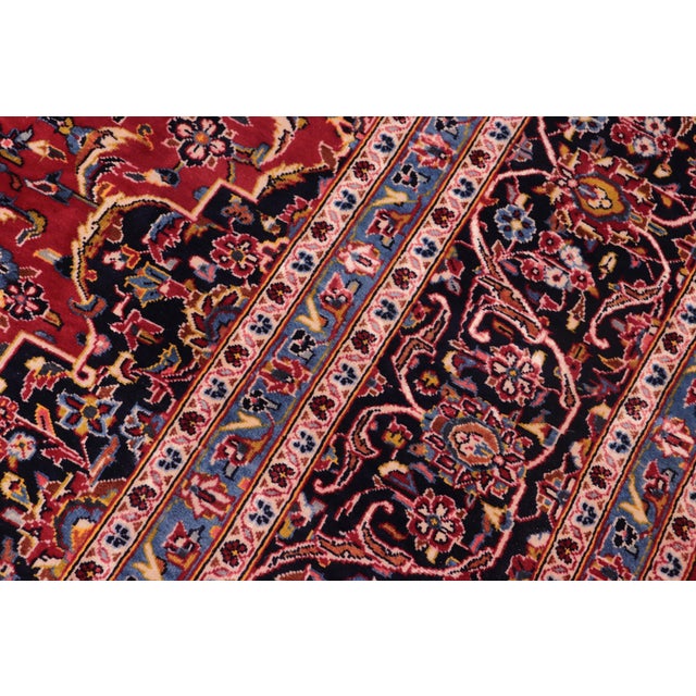 1970s 1970s Hand-Knotted Wool Rug – 8'0" X 11'11" Red & Blue Traditional Medallion For Sale - Image 5 of 7