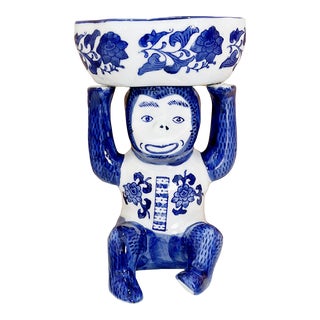 Vintage Chinoiserie Blue & White Monkey Holding Trinket Dish For Sale