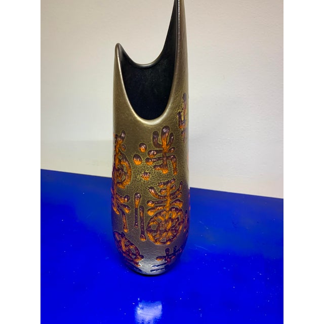 Bronze Viintage Sascha Brastoff Ceramic Vase With Trible-Style Calligraphy For Sale - Image 8 of 9