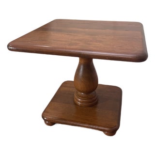 Vintage Ethan Allen Classic Neoclassical Solid Maple & Live Birch Square Pedestal Side Table For Sale