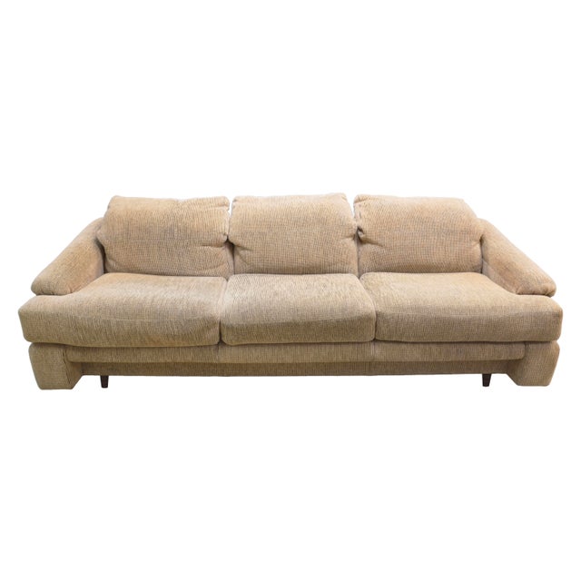 Designed by the legendary Vladimir Kagan for Preview Furniture, this adjustable three-seater sofa embodies the designer’s...