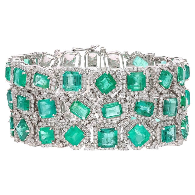 Natural Zambian Emerald Bracelet with Diamond and 18k Gold For Sale - Image 15 of 18