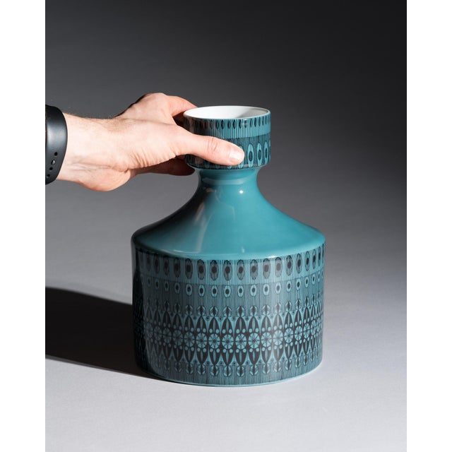 Turquoise and Purple Porcelain Vases by Hans Theo Baumann for Rosenthal, 1964, Set of 2 For Sale - Image 11 of 14