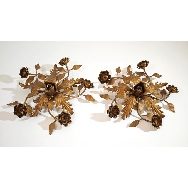 1960s Hollywood Regency Gilded Metal Wall Lamps, Italy, 1960s, Set of 2 For Sale - Image 5 of 17