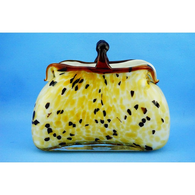 20th Century Sculpture in the Shape of a Bag Vase in Spotted Sommerso Glass attributed to Franco Moretti, Murano, 1980s For Sale - Image 6 of 18
