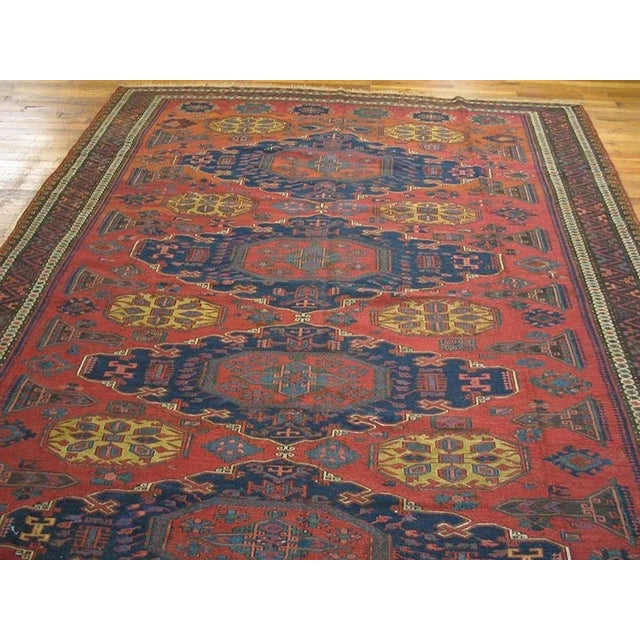 Art Deco Late 19th Century Caucasian Sumak Flat-Weave ( 7'7" x 9'9" - 230 x 297 cm ) For Sale - Image 3 of 5