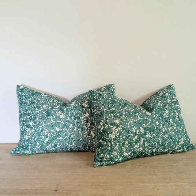 2020s Turquoise Splatter Print 14x20" Lumbar Pillows - Set of 2 For Sale - Image 5 of 6